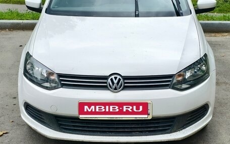 Volkswagen Polo VI (EU Market), 2011 год, 720 000 рублей, 4 фотография