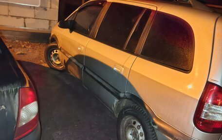 Opel Zafira A рестайлинг, 2004 год, 175 000 рублей, 3 фотография