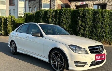Mercedes-Benz C-Класс, 2013 год, 1 950 000 рублей, 2 фотография