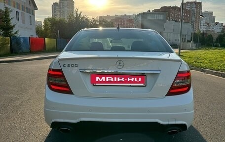 Mercedes-Benz C-Класс, 2013 год, 1 950 000 рублей, 4 фотография