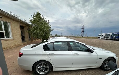 BMW 5 серия, 2014 год, 1 800 000 рублей, 2 фотография