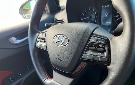 Hyundai Solaris II рестайлинг, 2021 год, 1 692 800 рублей, 21 фотография