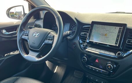 Hyundai Solaris II рестайлинг, 2021 год, 1 692 800 рублей, 17 фотография