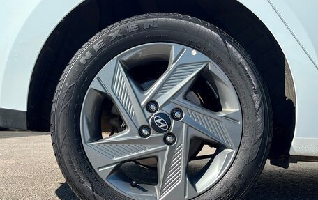 Hyundai Solaris II рестайлинг, 2021 год, 1 692 800 рублей, 26 фотография