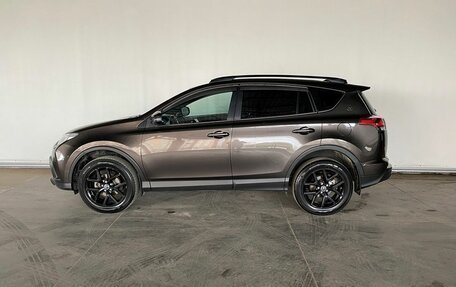 Toyota RAV4, 2018 год, 2 145 000 рублей, 7 фотография