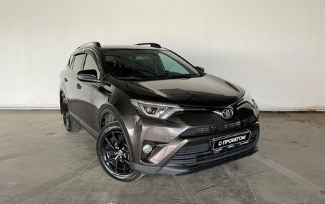 Toyota RAV4, 2018 год, 2 145 000 рублей, 3 фотография