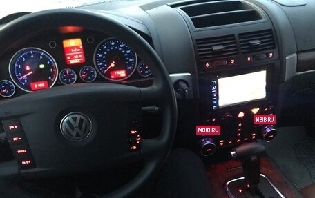 Volkswagen Touareg III, 2005 год, 500 000 рублей, 6 фотография