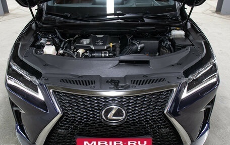 Lexus RX IV рестайлинг, 2016 год, 3 898 000 рублей, 9 фотография