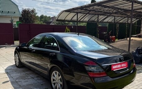 Mercedes-Benz S-Класс, 2006 год, 1 250 000 рублей, 3 фотография