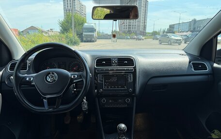 Volkswagen Polo VI (EU Market), 2017 год, 1 100 000 рублей, 7 фотография