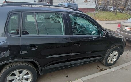 Volkswagen Tiguan I, 2011 год, 1 111 111 рублей, 3 фотография