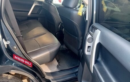 Toyota Land Cruiser Prado 150 рестайлинг 2, 2013 год, 2 590 000 рублей, 7 фотография