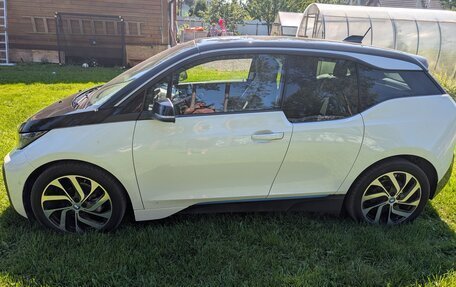 BMW i3 I01 рестайлинг, 2018 год, 1 750 000 рублей, 3 фотография