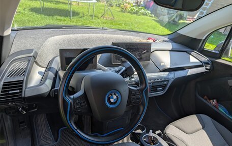 BMW i3 I01 рестайлинг, 2018 год, 1 750 000 рублей, 8 фотография