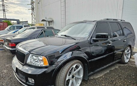 Lincoln Navigator, 2005 год, 3 300 000 рублей, 3 фотография
