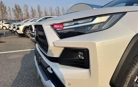 Toyota RAV4, 2025 год, 3 220 000 рублей, 3 фотография