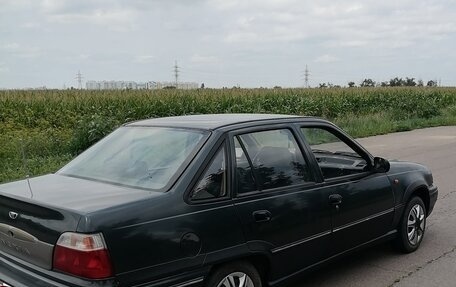 Daewoo Nexia I рестайлинг, 2004 год, 160 000 рублей, 4 фотография