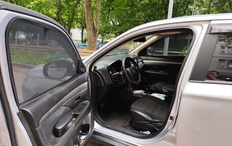 Mitsubishi Outlander III рестайлинг 3, 2012 год, 1 096 000 рублей, 7 фотография