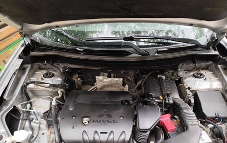 Mitsubishi Outlander III рестайлинг 3, 2012 год, 1 096 000 рублей, 14 фотография