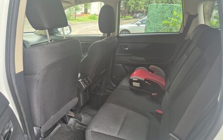Mitsubishi Outlander III рестайлинг 3, 2018 год, 2 000 000 рублей, 5 фотография