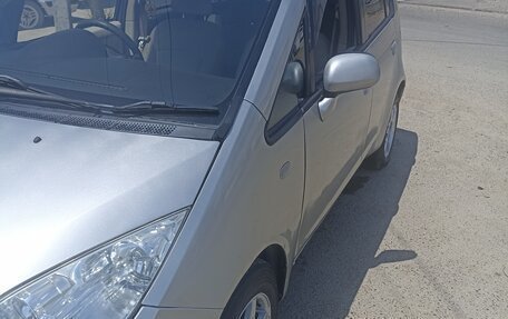 Mitsubishi Colt VI рестайлинг, 2003 год, 340 000 рублей, 6 фотография