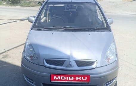 Mitsubishi Colt VI рестайлинг, 2003 год, 340 000 рублей, 9 фотография