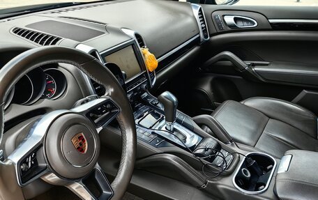Porsche Cayenne III, 2016 год, 4 750 000 рублей, 6 фотография