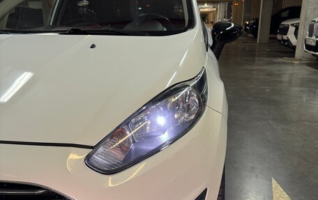 Ford Fiesta, 2017 год, 890 000 рублей, 8 фотография