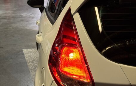 Ford Fiesta, 2017 год, 890 000 рублей, 3 фотография
