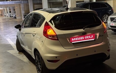 Ford Fiesta, 2017 год, 890 000 рублей, 4 фотография