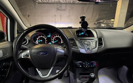 Ford Fiesta, 2017 год, 890 000 рублей, 24 фотография