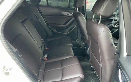 Mazda CX-4, 2023 год, 3 149 000 рублей, 12 фотография