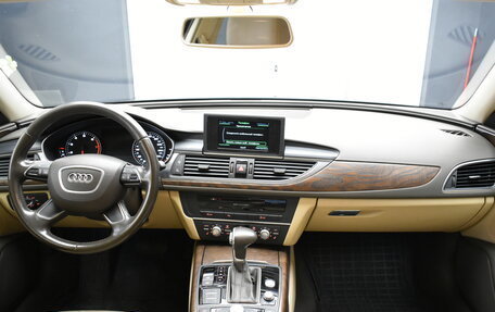 Audi A6, 2014 год, 1 690 000 рублей, 10 фотография