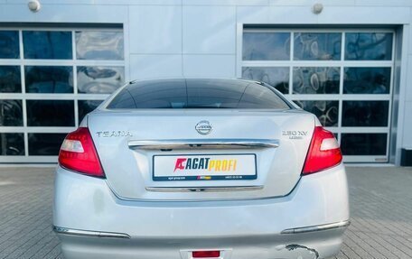 Nissan Teana, 2010 год, 730 000 рублей, 6 фотография