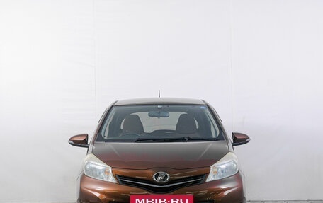 Toyota Vitz, 2011 год, 889 000 рублей, 2 фотография