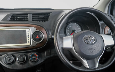Toyota Vitz, 2011 год, 889 000 рублей, 15 фотография