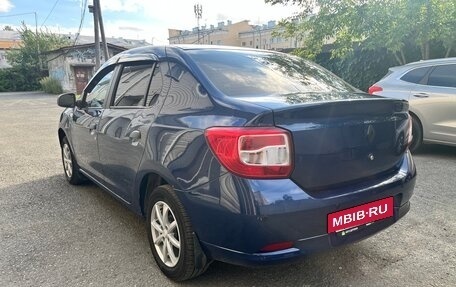 Renault Logan II, 2017 год, 750 000 рублей, 6 фотография