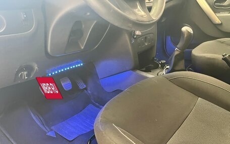 Renault Logan II, 2017 год, 750 000 рублей, 22 фотография