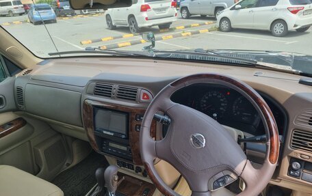 Nissan Safari IV, 2004 год, 3 850 000 рублей, 16 фотография