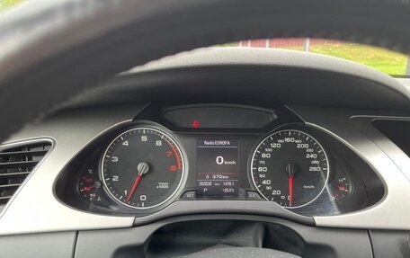 Audi A4, 2009 год, 800 000 рублей, 11 фотография