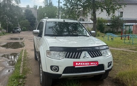 Mitsubishi Pajero Sport II рестайлинг, 2012 год, 1 750 000 рублей, 7 фотография