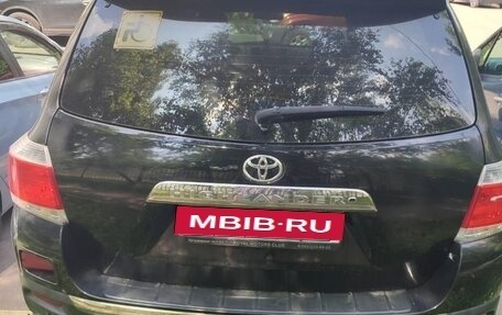 Toyota Highlander III, 2012 год, 2 300 000 рублей, 4 фотография