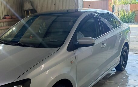 Volkswagen Polo VI (EU Market), 2011 год, 650 000 рублей, 5 фотография