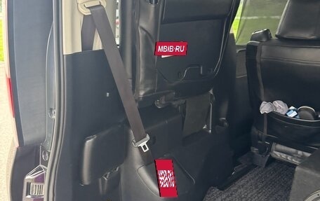 Toyota Noah III, 2014 год, 1 900 000 рублей, 14 фотография