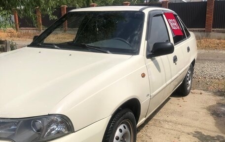 Daewoo Nexia I рестайлинг, 2012 год, 260 000 рублей, 2 фотография