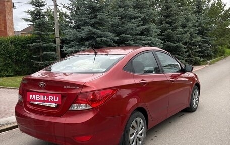 Hyundai Solaris II рестайлинг, 2011 год, 660 000 рублей, 3 фотография