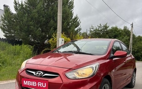 Hyundai Solaris II рестайлинг, 2011 год, 660 000 рублей, 9 фотография