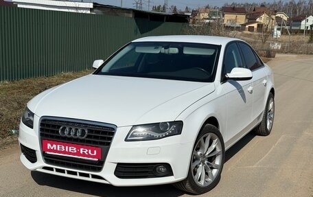 Audi A4, 2011 год, 1 350 000 рублей, 2 фотография