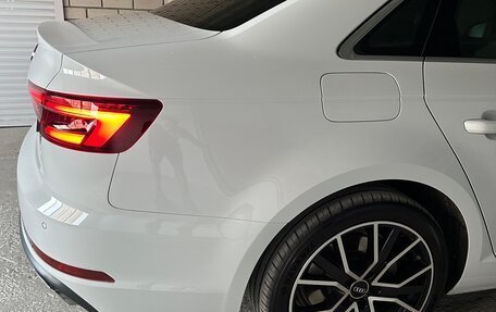 Audi A4, 2019 год, 2 990 000 рублей, 7 фотография