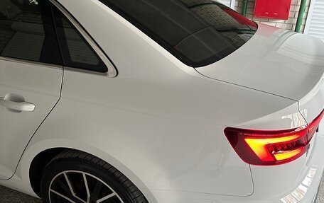 Audi A4, 2019 год, 2 990 000 рублей, 12 фотография